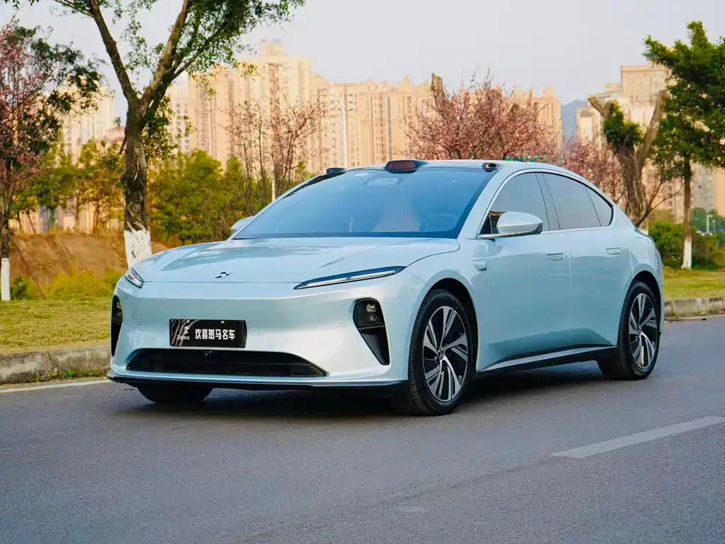 NIO NIO ET5