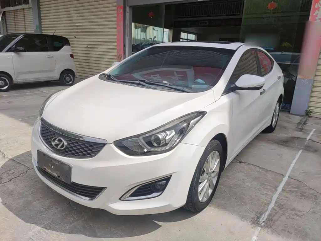 Hyundai Elantra Langdong — миниатюра 2
