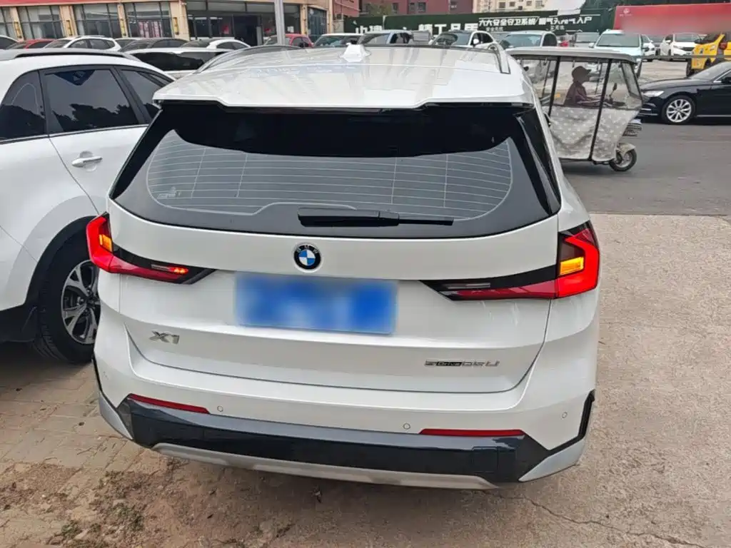 BMW X1 — миниатюра 6