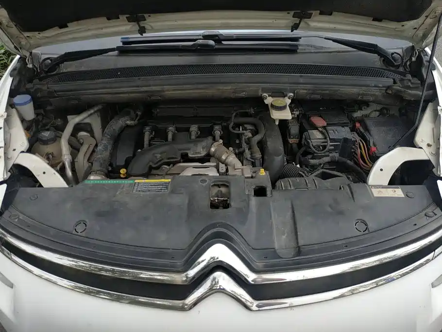 Citroen C4 Picasso — миниатюра 10