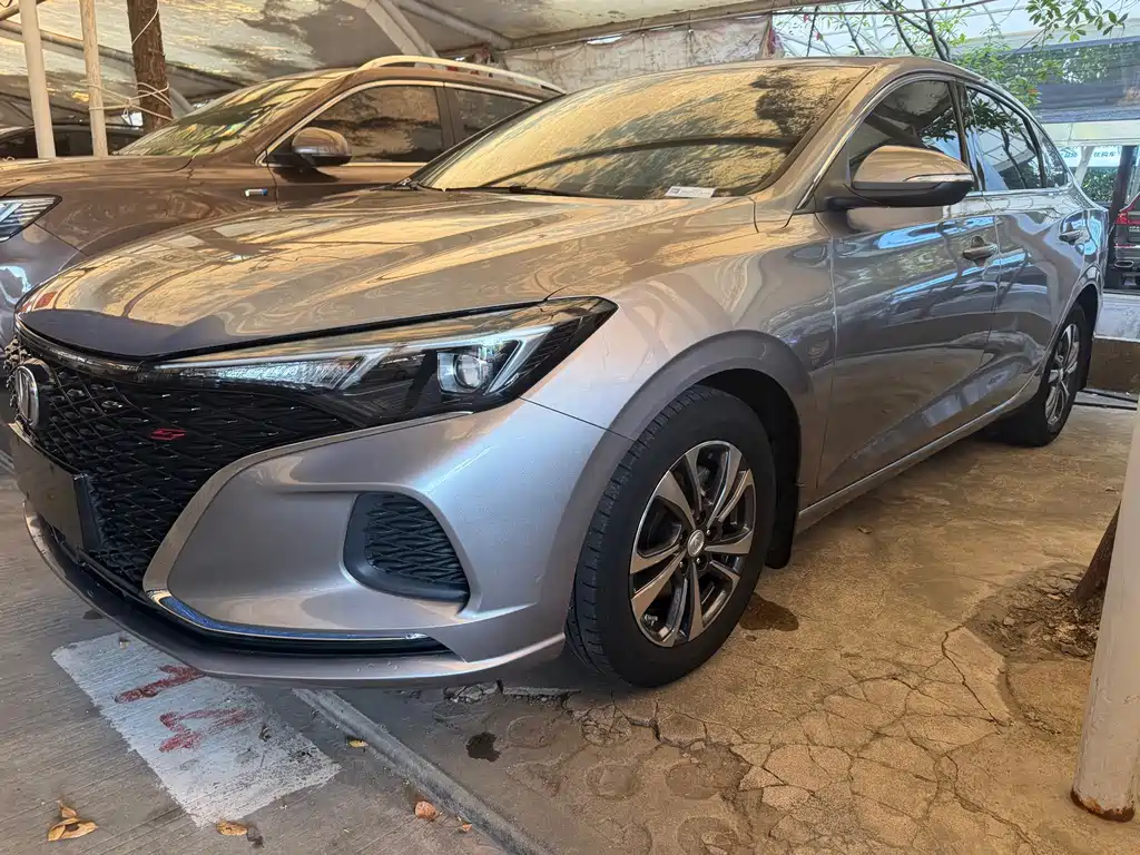 Changan Eado — миниатюра 3