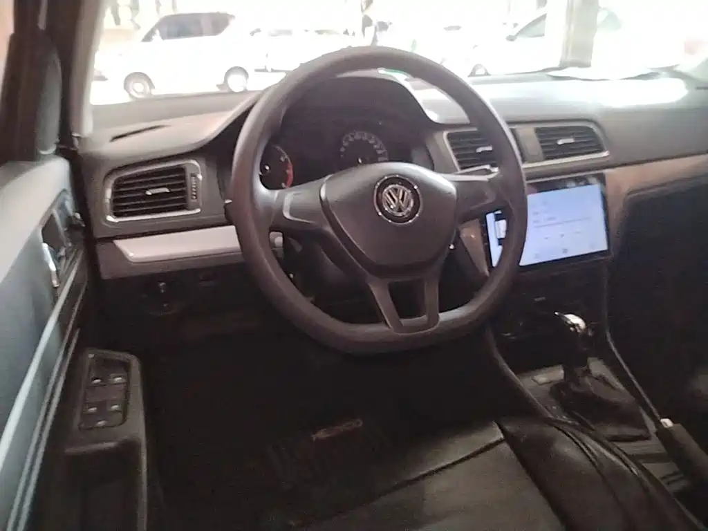 Volkswagen Lavida — миниатюра 11