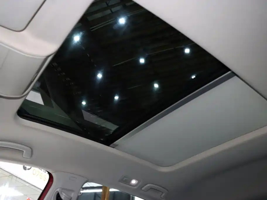 Volkswagen Tiguan X — миниатюра 16