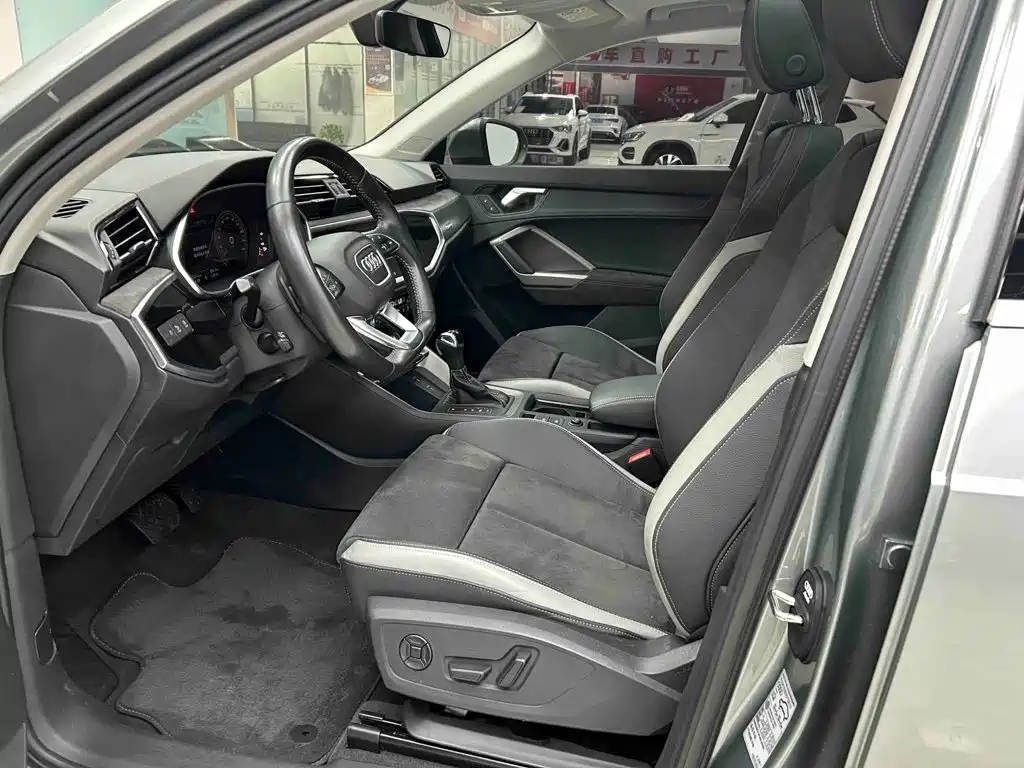 Audi Q3 — миниатюра 5