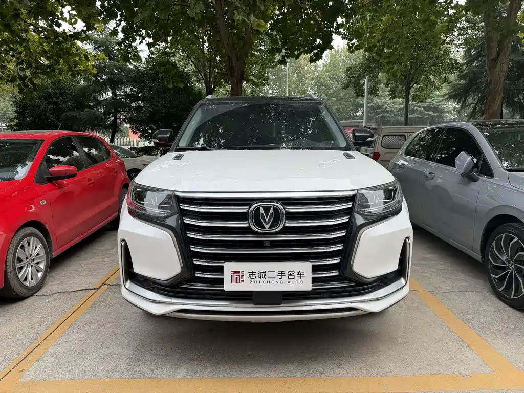 Changan CS95 — миниатюра 2