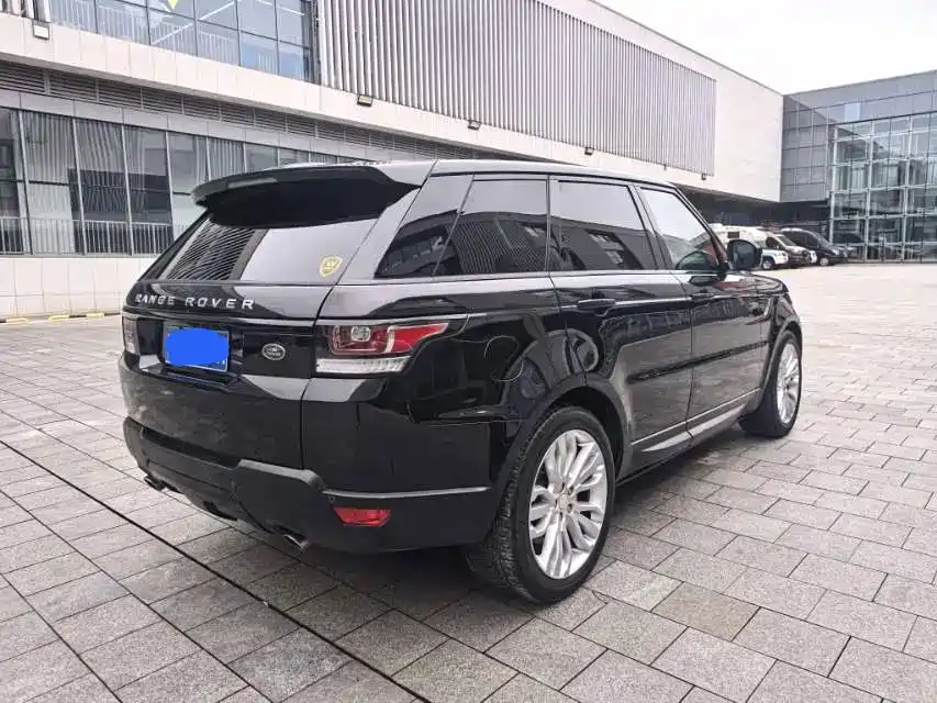 Land Rover Sport — миниатюра 4