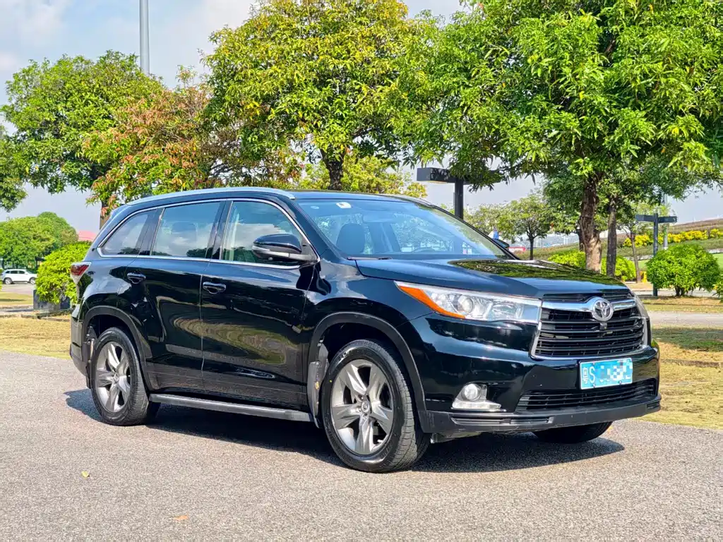 Toyota Highlander — миниатюра 3