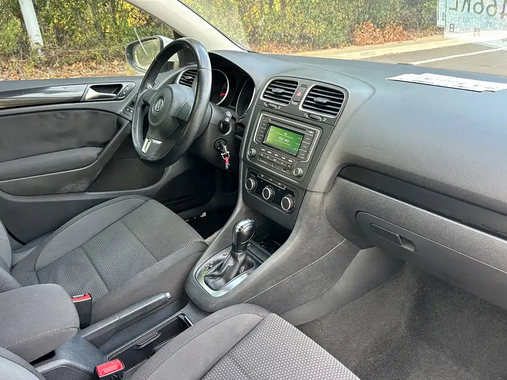 Volkswagen Golf — миниатюра 4