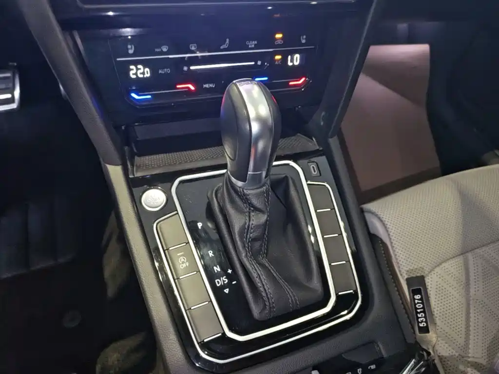 Volkswagen Magotan — миниатюра 14
