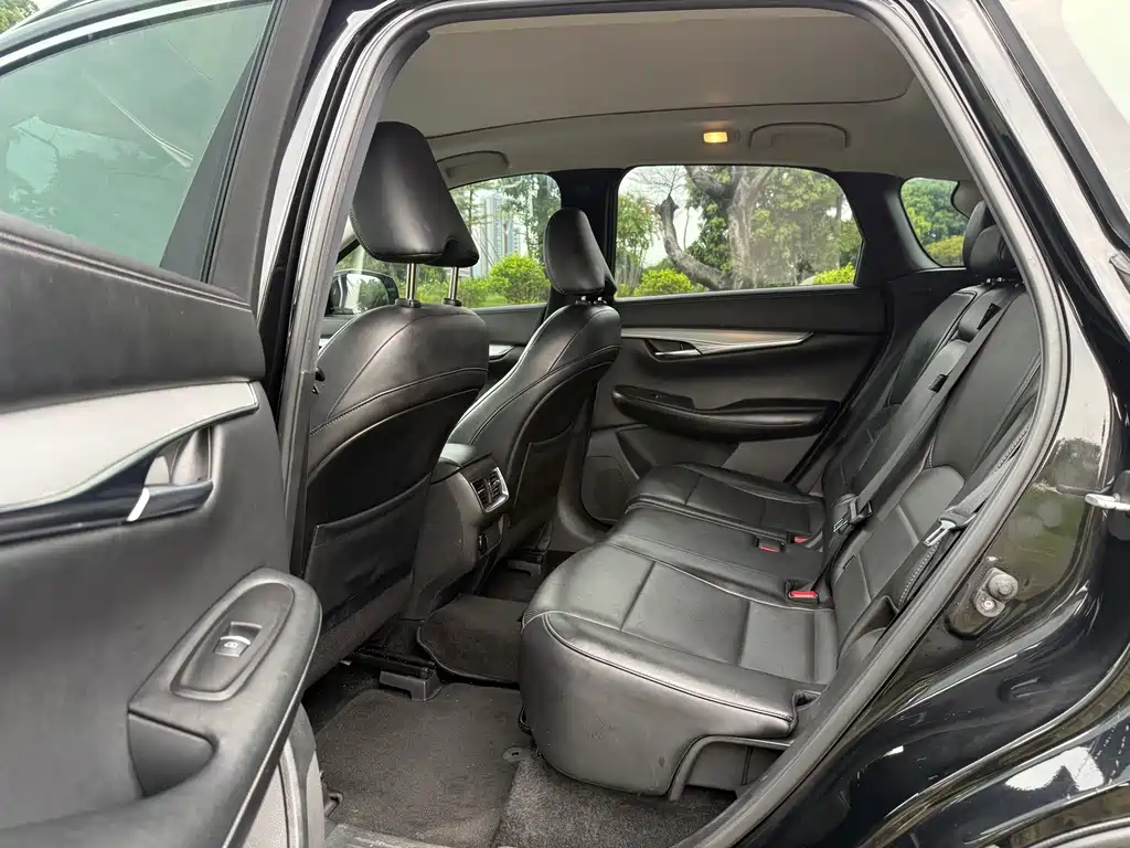 Infiniti QX50 — миниатюра 10