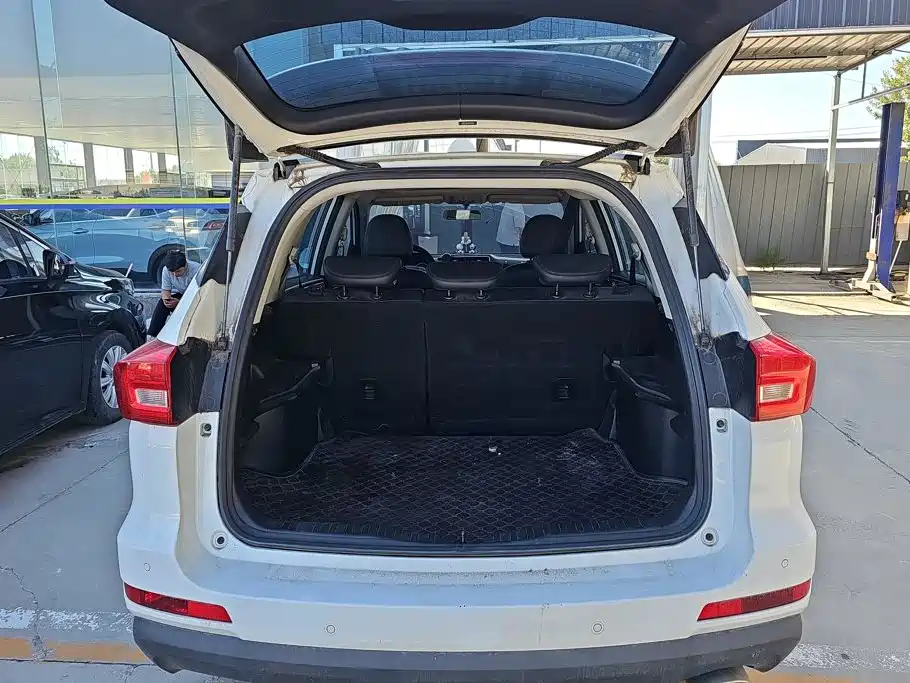 Haval M6 — миниатюра 4
