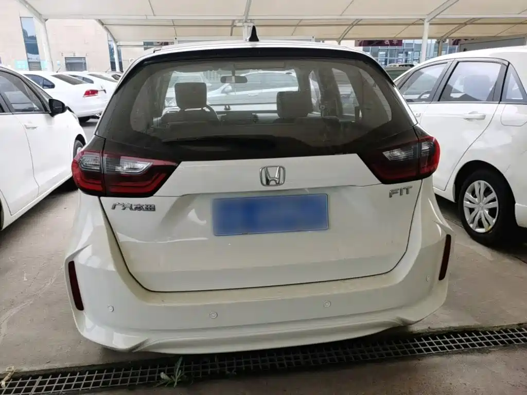 Honda Fit — миниатюра 6