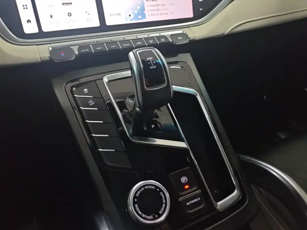 Geely Boyue — миниатюра 14
