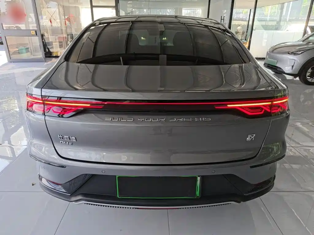 BYD Han — миниатюра 6