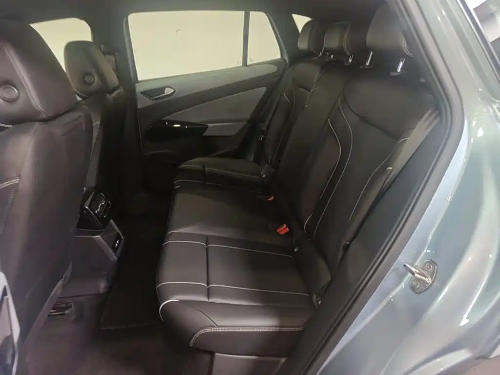 Volkswagen ID.4 X — миниатюра 17