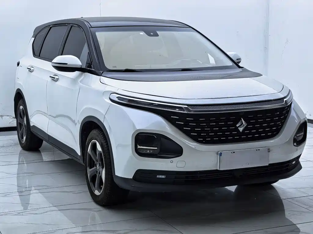 Baojun RM-5 — миниатюра 3
