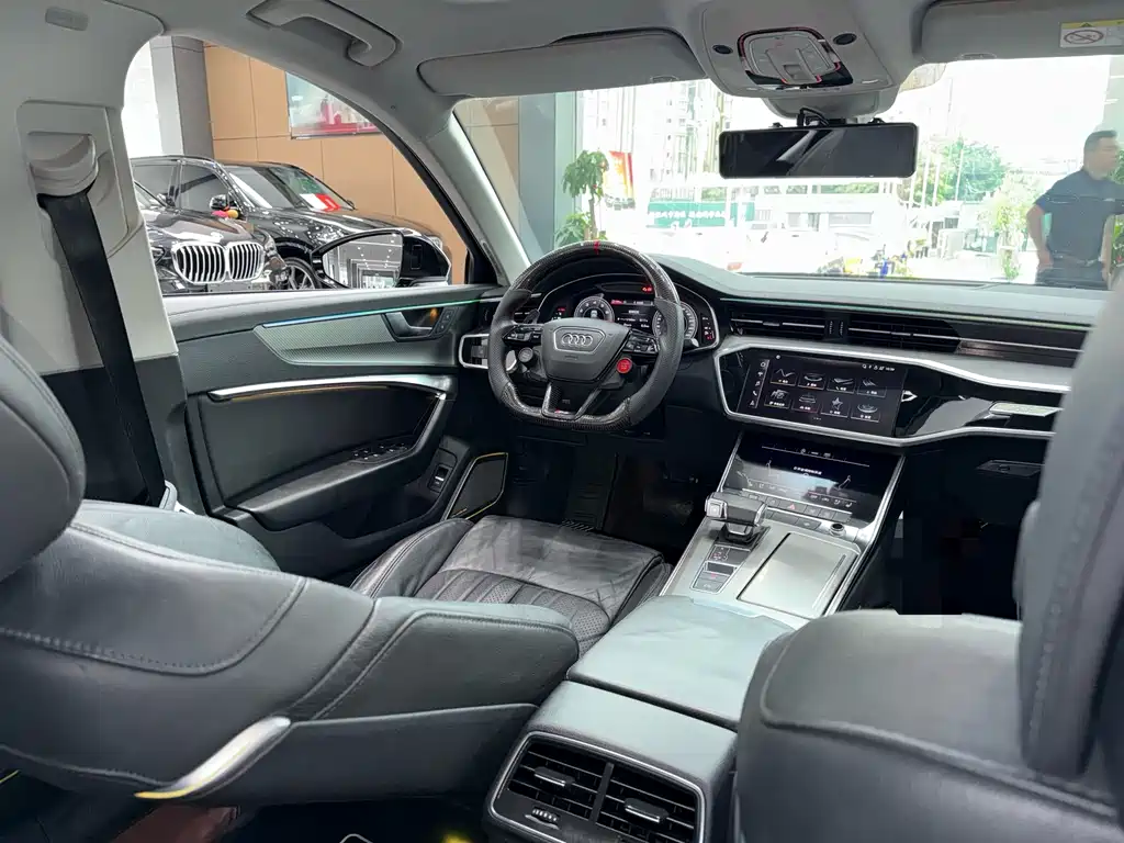 Audi A6L 2021 40 TFSI Luxury