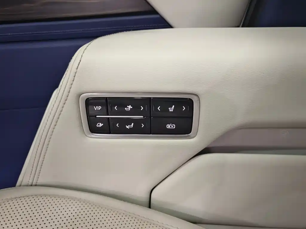 Buick Century — миниатюра 18