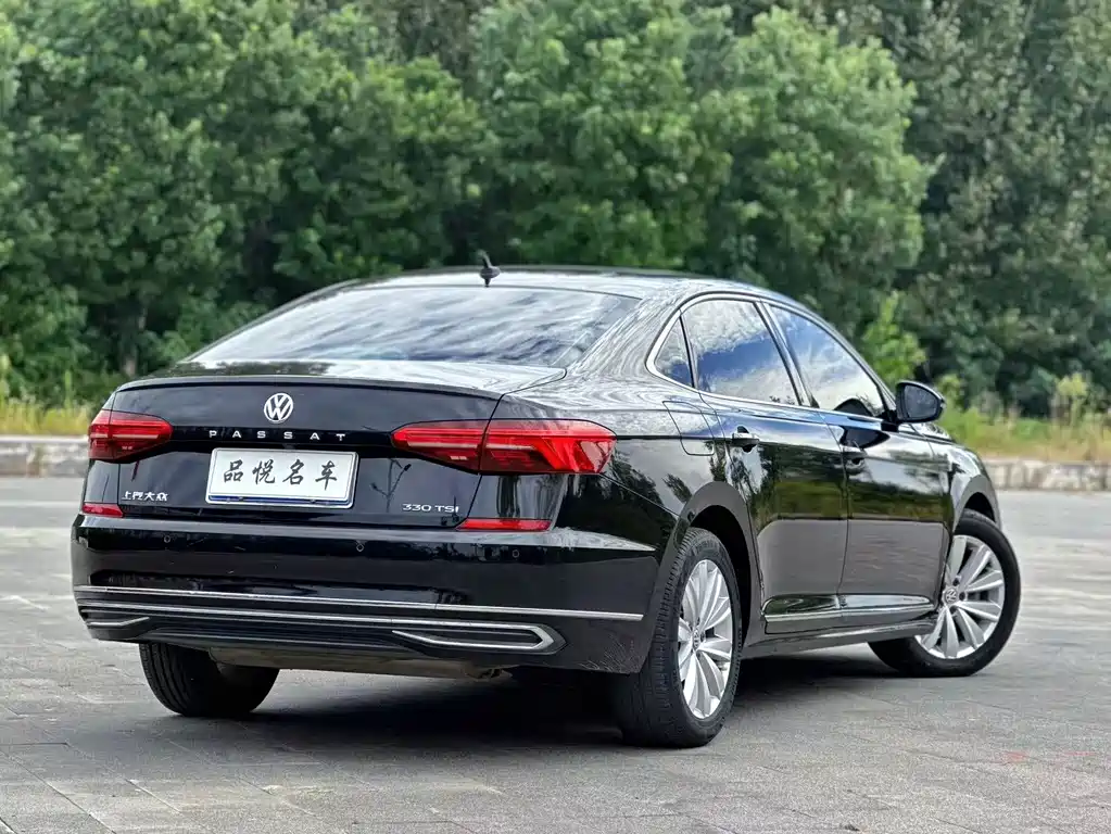 Volkswagen Passat — миниатюра 8
