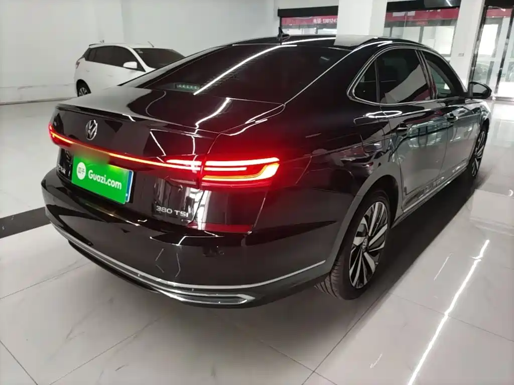 Volkswagen Passat — миниатюра 7