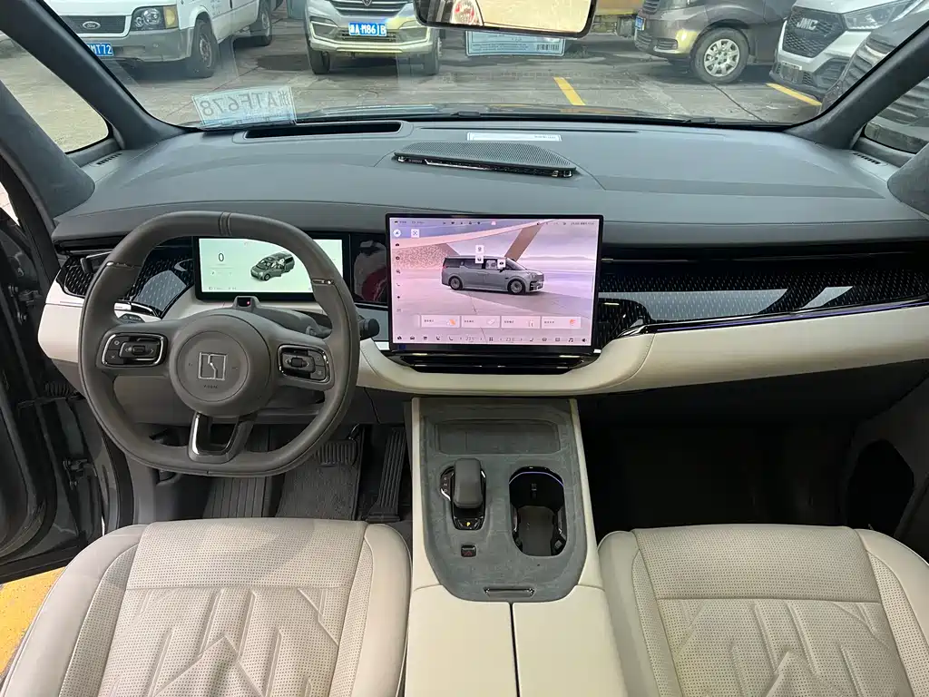 ZEEKR EXTREME KRYPTON 009