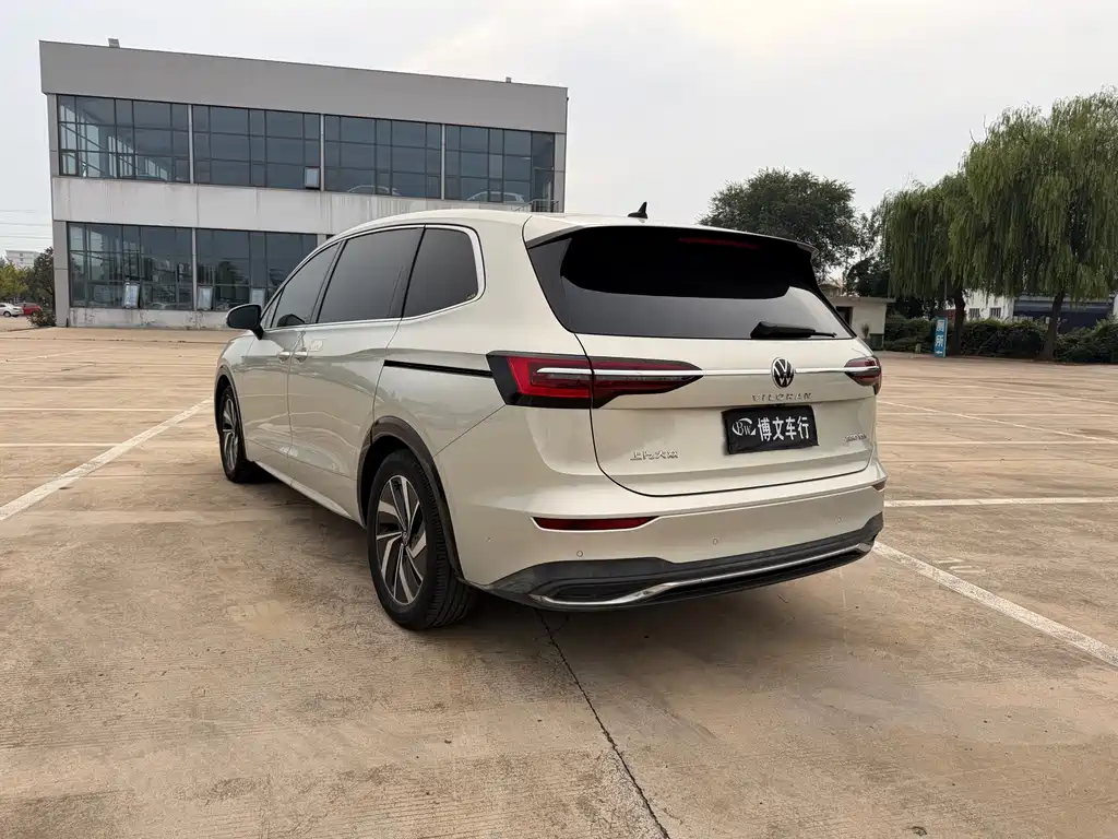 Volkswagen Viloran — миниатюра 6