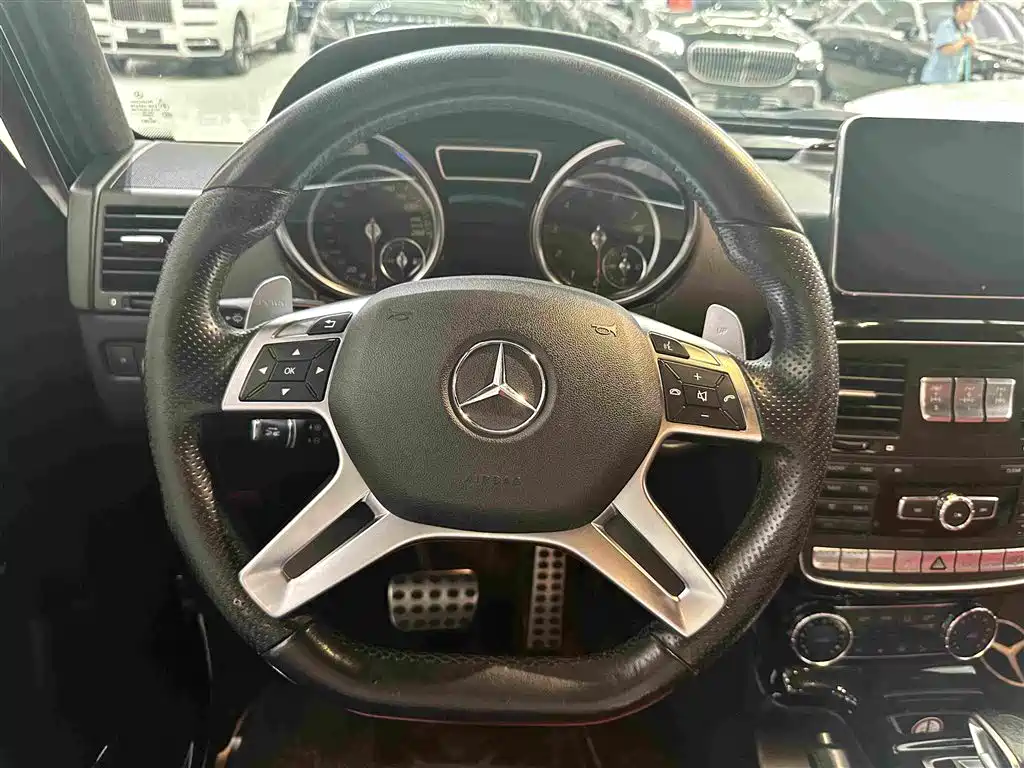 Mercedes-Benz G-Class — миниатюра 8