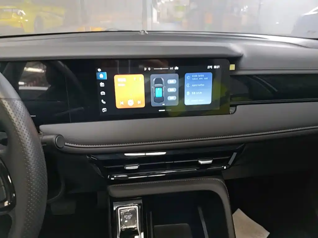 Roewe i5 — миниатюра 13