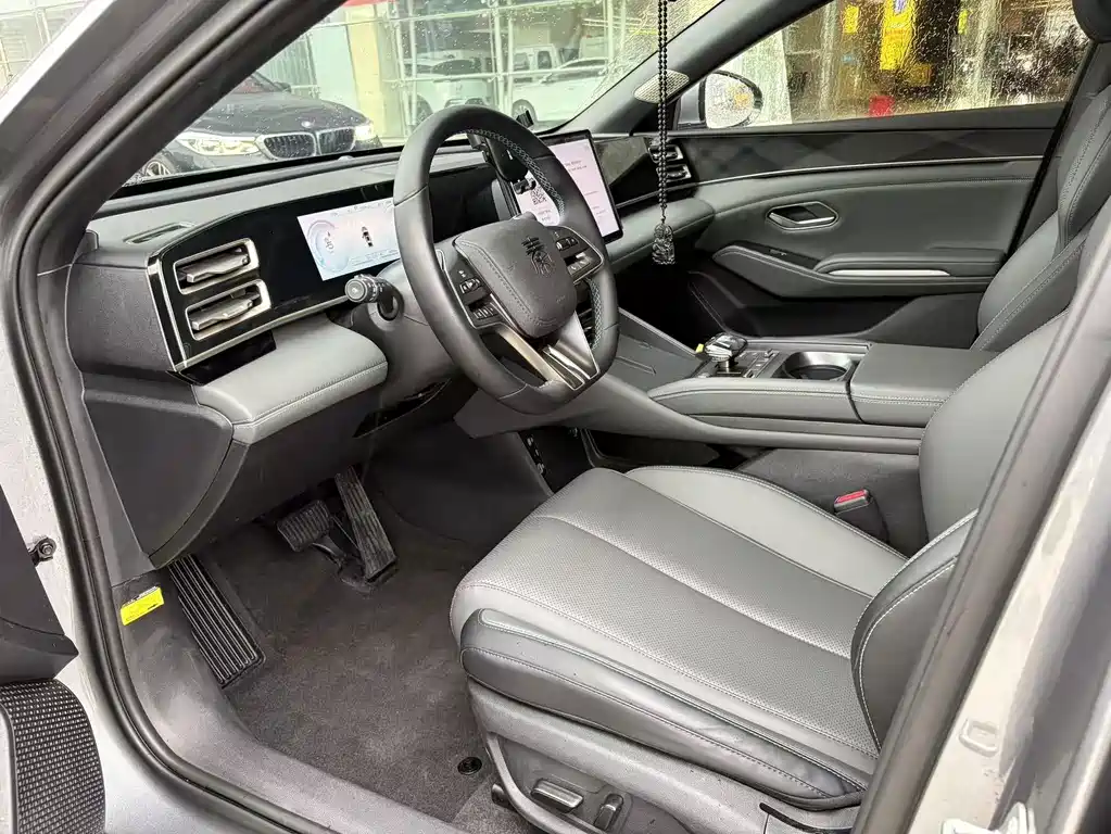BYD Qin L — миниатюра 8