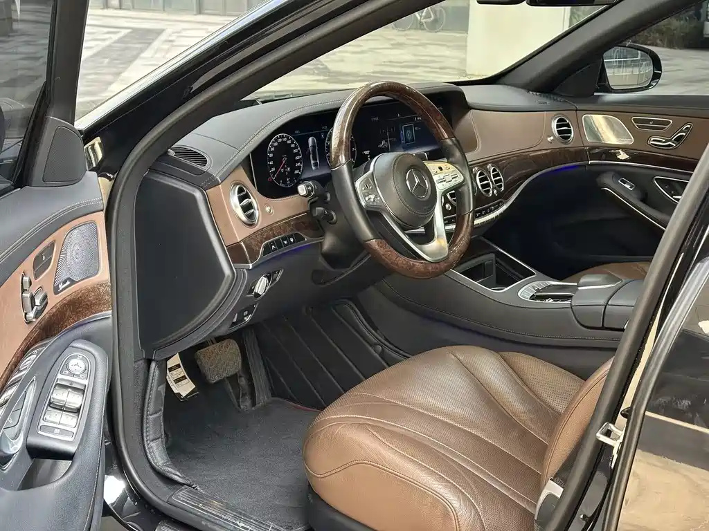 MERCEDES-BENZ S CLASS