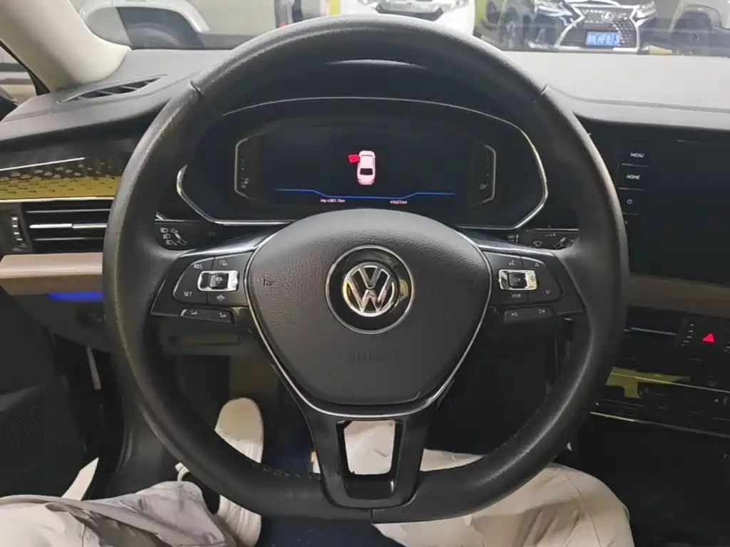 Volkswagen Passat — миниатюра 11