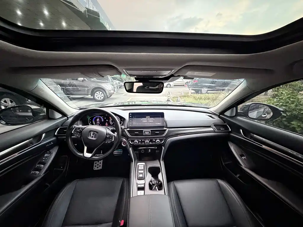 Honda Accord — миниатюра 3