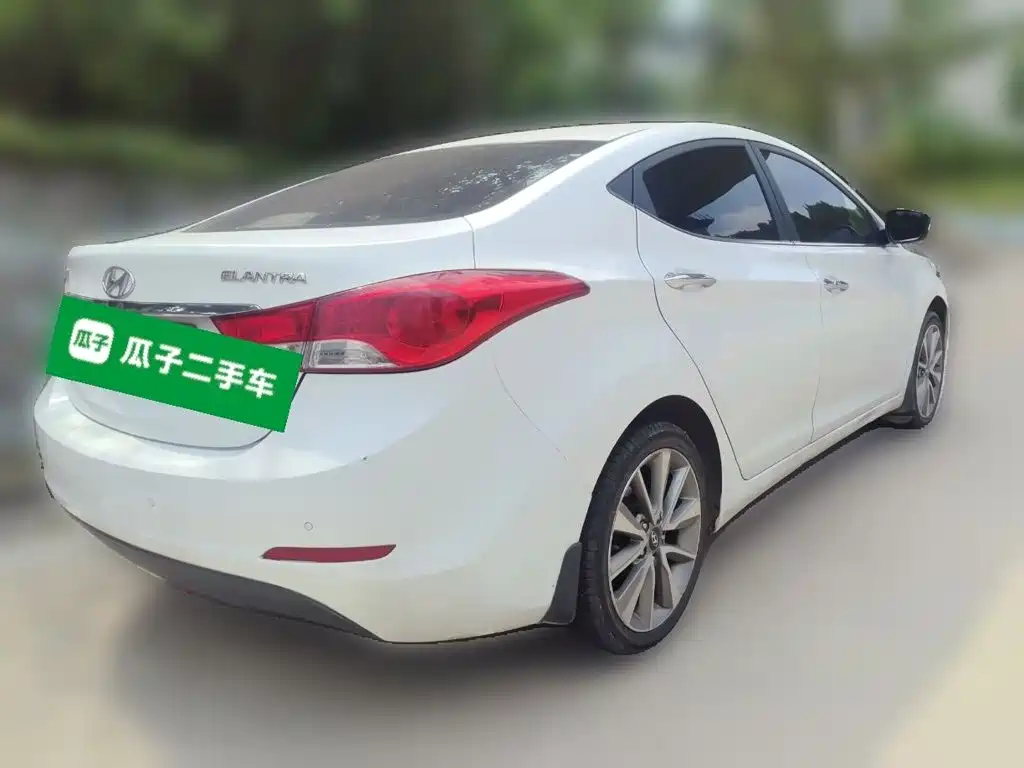Hyundai Elantra Langdong — миниатюра 4