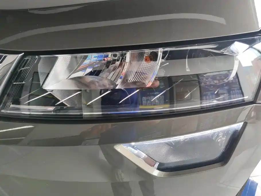 Skoda Karoq — миниатюра 5
