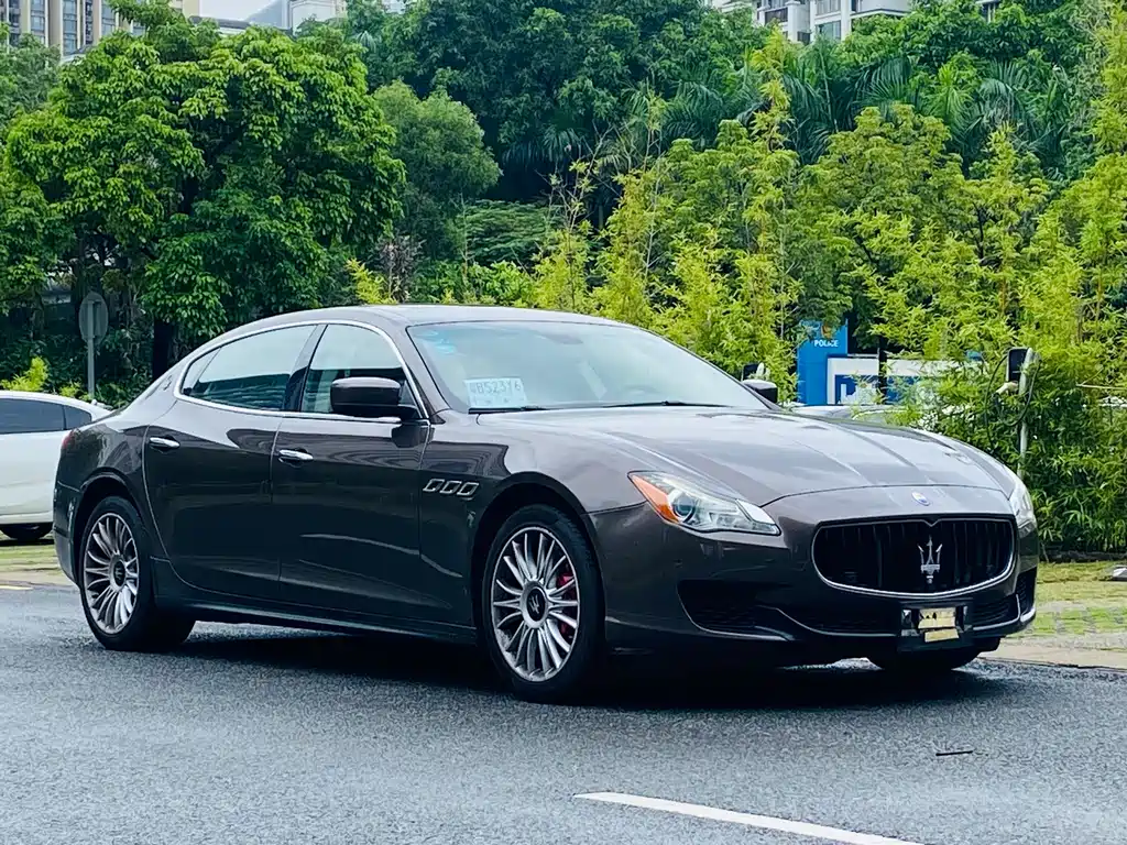 Maserati Quattroporte — миниатюра 3
