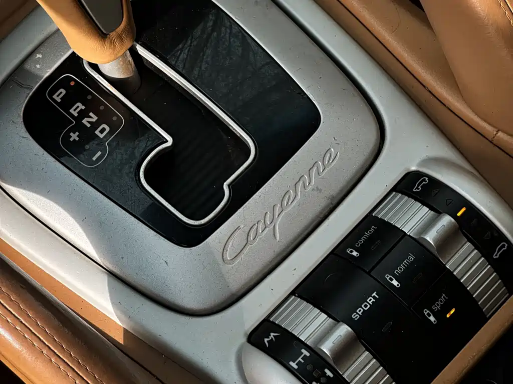 Porsche Cayenne 2008 Cayenne GTS 4.8L