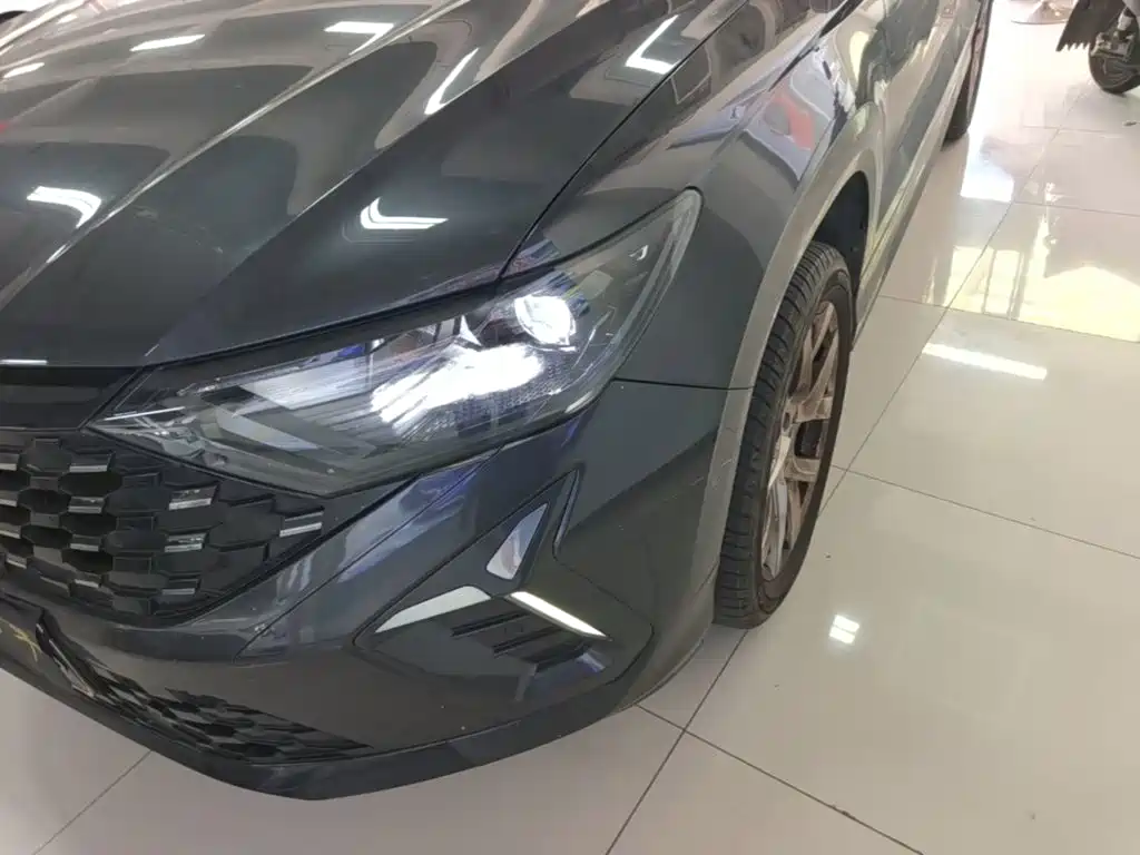 Jetta VS5 — миниатюра 24