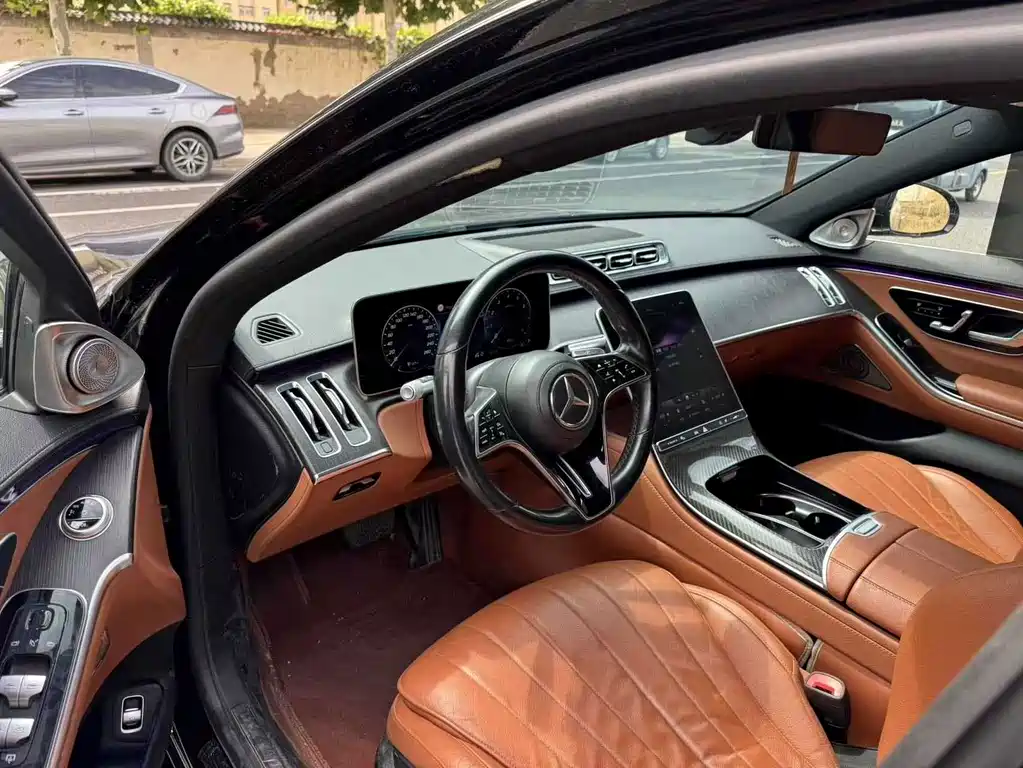 Mercedes-Benz S-Class — миниатюра 4