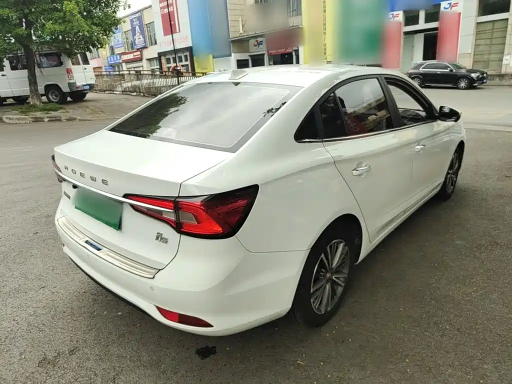 Roewe i5 — миниатюра 7