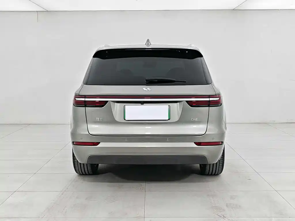 Li Auto ONE 2021 6 мест