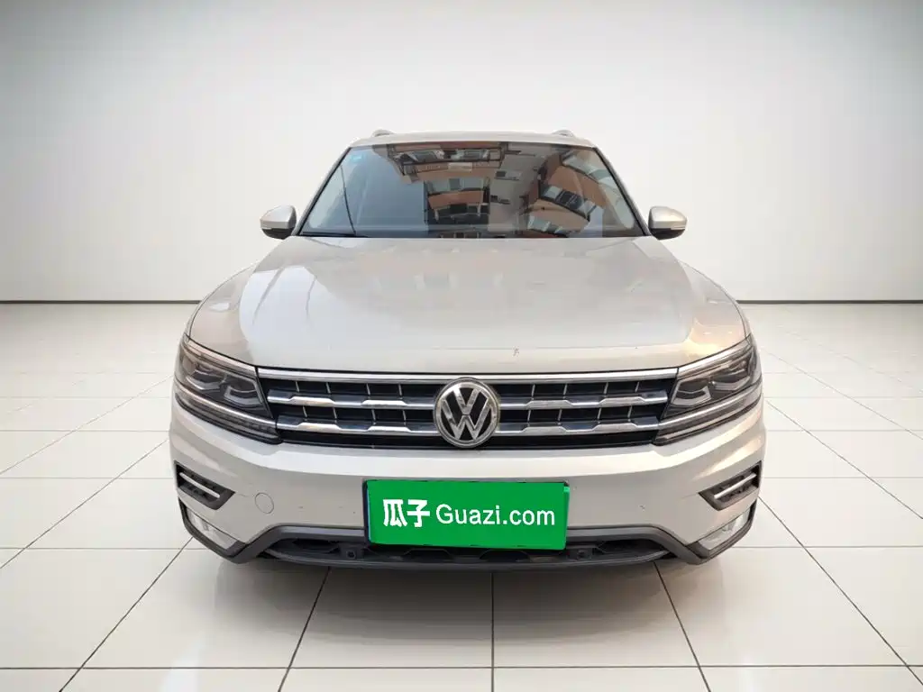 Volkswagen Tiguan L — миниатюра 7