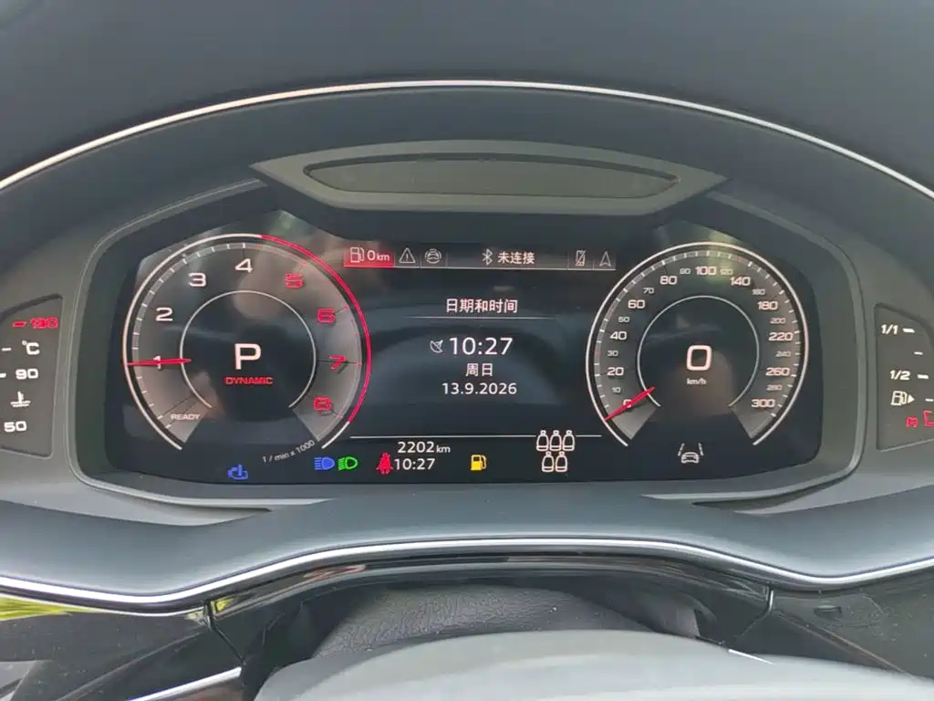Audi Q7 — миниатюра 12