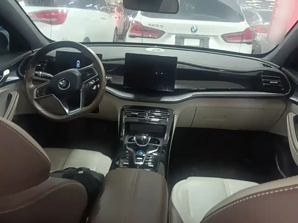 BYD Qin PLUS — миниатюра 10