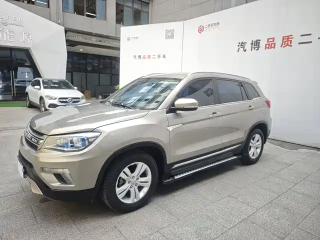 2017 Changan CS75