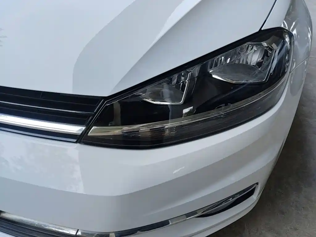 Volkswagen Golf — миниатюра 24