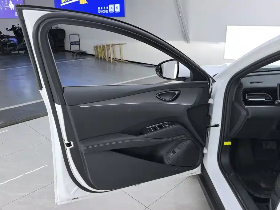 BYD Seal 06 — миниатюра 7