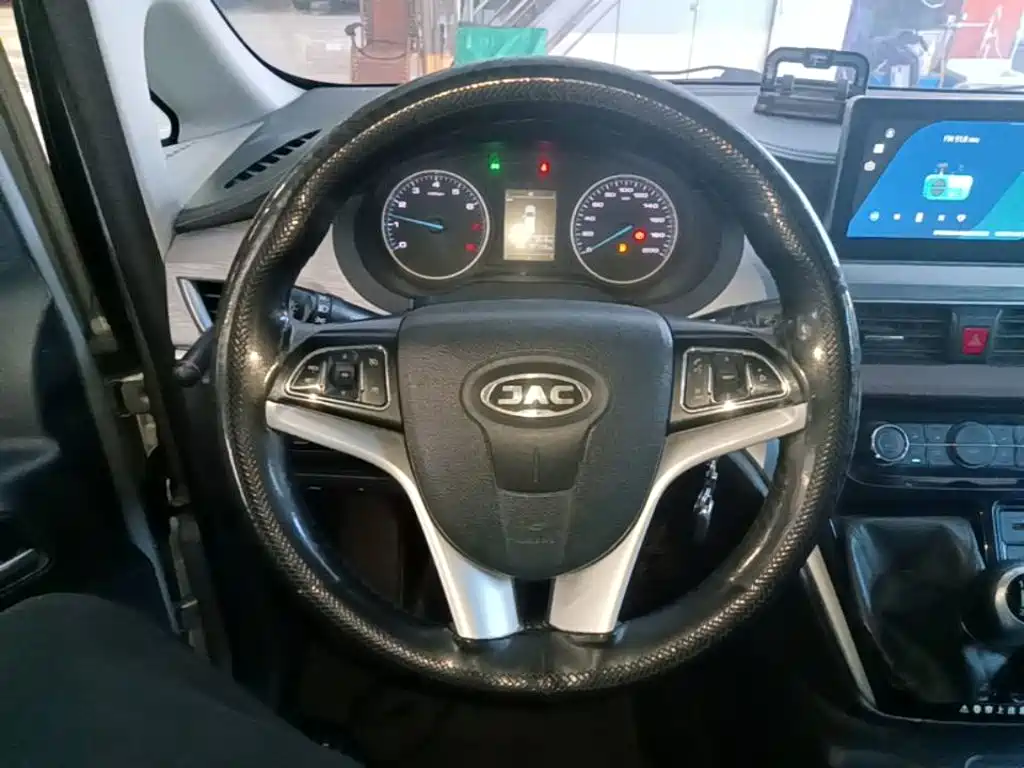 JAC Refine Refine M3 — миниатюра 11