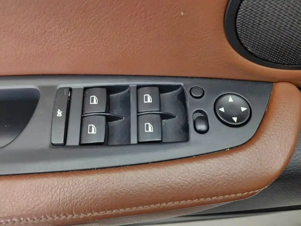 BMW X5 (Import) — миниатюра 7