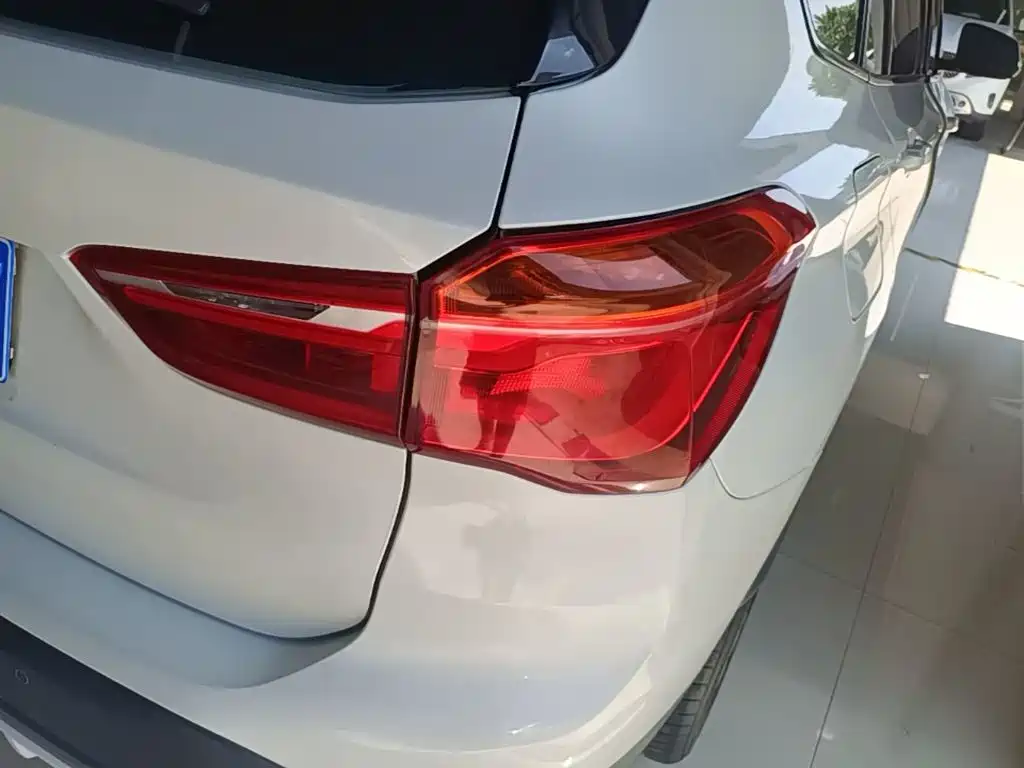 BMW X1 — миниатюра 8