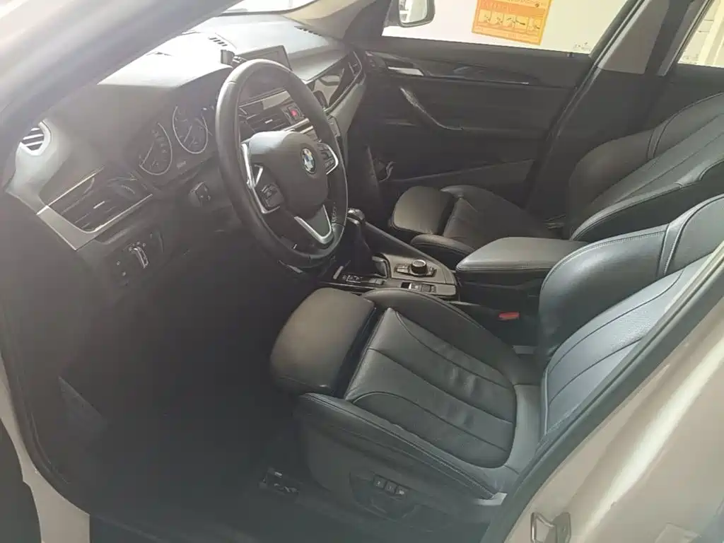 BMW X1 — миниатюра 15